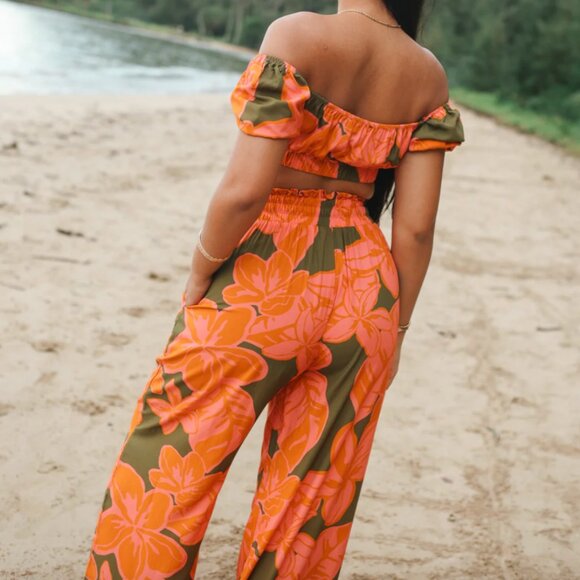 Lex Breezy Two Piece Set - Picture 5 of 12